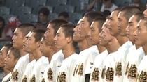 手術を乗り越え仲間と「夏の甲子園」初戦突破　創成館（長崎）主将・向段泰一郎、肺気胸を患い、「どん底に落ちた」が…