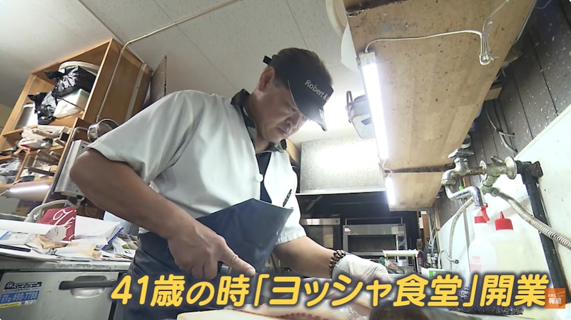 オープンは朝4時、天然マグロやフグの白子もラインナップ！ 魚を愛しすぎる“目利き”が腕を振るう大阪・泉佐野の大人気食堂に密着！
