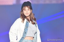 “令和の峰不二子”阿部なつき、美背中ざっくり大胆ドレス姿披露「美しすぎる」「色っぽくてかっこいい」と話題