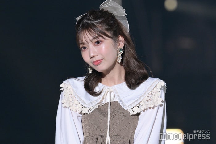 元日向坂46高本彩花、美脚際立つ秋コーデ披露「お洒落上級者」「憧れのスタイル」と反響