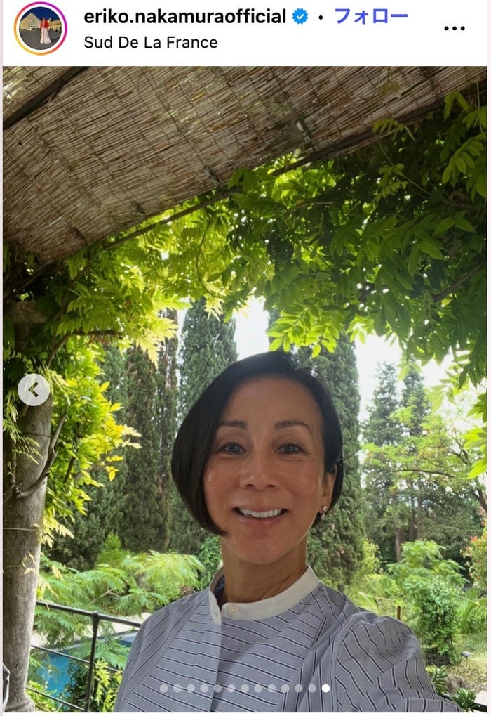 中村江里子アナ、ミラノ広々自宅での夫婦ショット公開「家具のスケールがすごい」と驚きの声