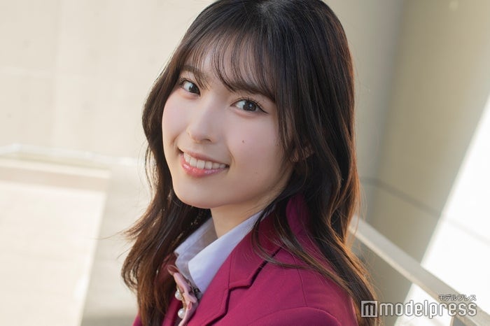 「今日好き」村谷はるな、黒ミニスカで魅せる圧巻脚線美「スタイル完璧」「おしゃれ」