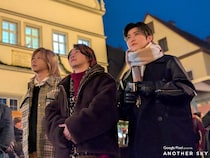 Mrs. GREEN APPLE、仕事忘れ“友達同士”の時間過ごす 単独行動ではサプライズ＆出会いも