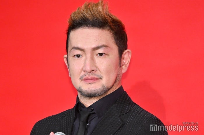 中村獅童、長男8歳の誕生日ショットに反響「3人とも驚くほど似てる」「パパの顔ですね」