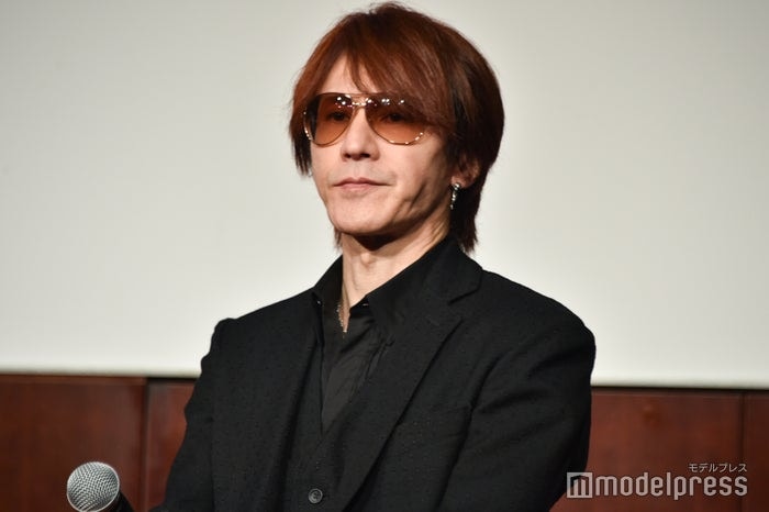 LUNA SEA・SUGIZO、車運転中にバイクと接触事故 公演延期を発表「お相手の方の安否をとても心配」