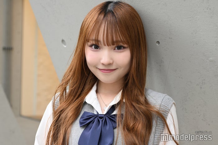 「今日好き」相塲星音、ミニスカディズニーコーデに絶賛の声「彼氏が撮ると可愛さマシマシ」「ミニーちゃんみたい」