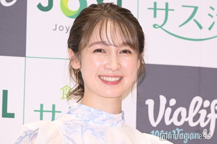 藤井サチ“夫を初顔出し”和装結婚式ショットが話題「優しそうな旦那様」「誰もが羨む美男美女」