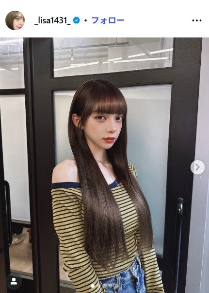 広島カープ小園海斗選手の妻・渡辺リサ、ミニスカユニフォーム姿が話題「可愛すぎる」「スタイル異次元」