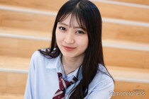「今日好き」山口永愛、ミニスカ黒タイツで美脚際立つ「コーデ真似したい」「可愛い」の声