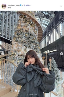 “2ヶ月で11kg減”話題のアイドル、胸元ざっくりサンタコスにファン悶絶「可愛すぎる」「スタイルがレベチ」