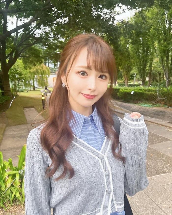 "モデル×キャバ嬢の二刀流"みすず「面接落ちまくったことしかない」TikTok連続バズで人生が変化「今の姿からは想像できない過去」「努力家で尊敬」と反響