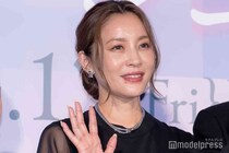 瀬戸朝香、娘と作ったクリスマスケーキ披露「売り物みたい」「デコレーション上手」とファン絶賛