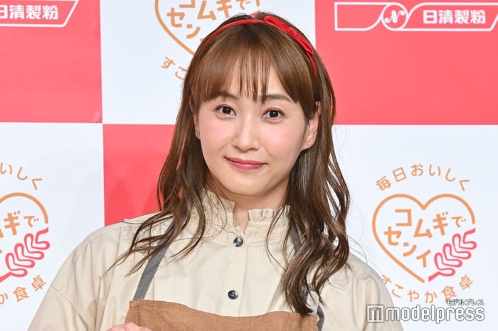 3児の母・藤本美貴、家族5人でクリスマスリンクコーデ「幸せ溢れてる」「真似したい」と反響続々