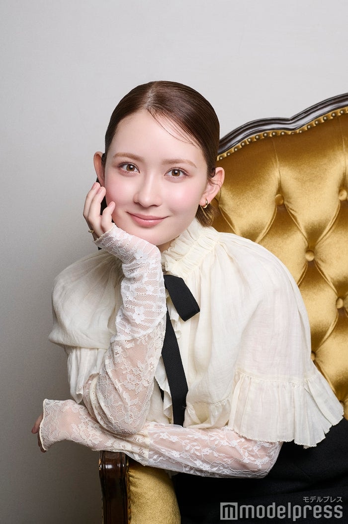 畑芽育、橋本環奈との共演・芸歴22年目での再会・一人暮らしスタート…2025年は「変化の大きい年だった」2026年の展望語る【モデルプレスインタビューVol.1】