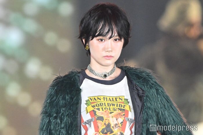 尾碕真花、妹との密着2ショット公開「初詣かな?」「仲良しなの伝わってくる」と反響