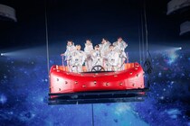 Travis Japan、苺タイムマシーンから登場で旅の幕開け サプライズ発表・3階席降臨・ペンラ演出…ファン歓喜の特別空間【Travis Japan Concert Tour 2026 's travelersライブレポ】