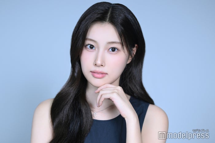 カン・ヘウォン、IZ*ONE解散後は「メンバーの存在が恋しくなることもありました」日本ドラマ初出演の心境も語る【「キンパとおにぎり」インタビュー】