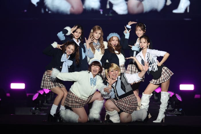 謎の美女グループ「CHANCE GALs」人気芸人と楽曲披露 会場沸く【TGCしずおか2026】