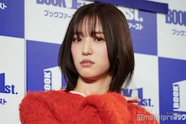 AKB48下尾みう、ショーパンから美脚スラリ 倉野尾成美との韓国旅行満喫ショットに「さすがのスタイル」「癒やされる」の声
