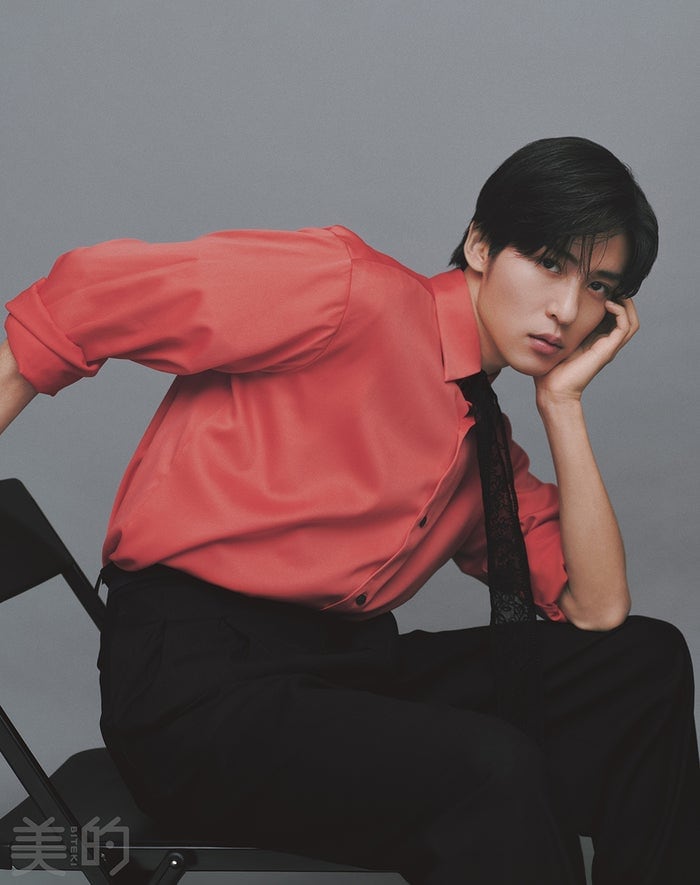 Snow Man目黒蓮「日々の出会いを大切に」葬祭プランナー役で強まった思い「美的」1年ぶり表紙登場