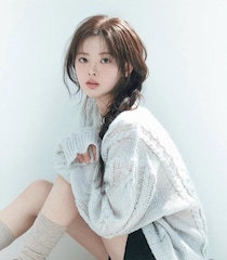 韓国女優・ハン・スア、aespaカリナ＆ITZYリュジンとの沖縄旅へ 水着姿＆満喫ショット披露「変装してないのびっくり」「休暇で日本来てたの？」