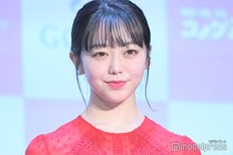 峯岸みなみ「すごい謙虚」ドラマ共演した元アイドル女優の人柄絶賛「めっちゃ喋っていて気持ち良かったです」
