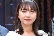 元AKB48メンバー、幼少期の写真が「可愛すぎる」「眠り姫みたい」と話題