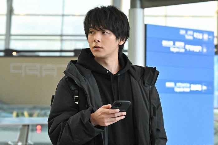 【DREAM STAGE 第1話】元音楽プロデューサー・吾妻（中村倫也）、“落ちこぼれ練習生”NAZEと出会う