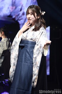 「今日好き」寺島季咲、袴姿で微笑む「お姫様みたい」「キュンとした」【学生ランウェイ】