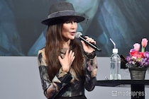 工藤静香「私じゃん」若い頃の母公開 ファンも驚き「まるで同一人物」「遺伝子強すぎ」