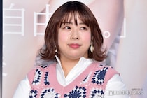 結婚発表の餅田コシヒカリ、カラードレスでのウエディングフォト公開「似合ってる」「センスがいい」の声