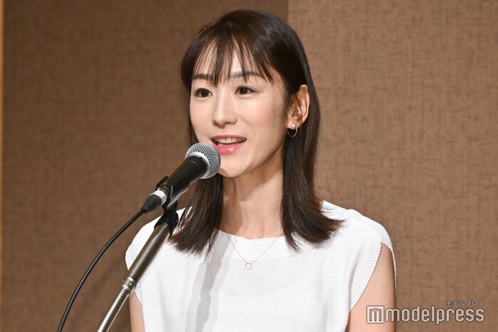 テレ朝・美人アナ「前髪を切ってすっきり」新ヘアに反響「凛とした美しさ」「可愛さが更新されてる」