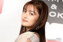 井上咲楽「ようやく完成した」手編みマフラー披露「お店で売ってるみたい」「めちゃくちゃ器用」と反響