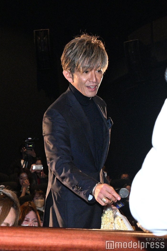 木村拓哉、自身発案のサプライズ敢行で“神対応” 男性キャストが客席降臨で会場騒然【教場】