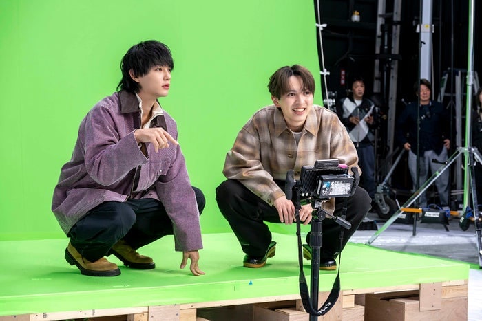 M!LK佐野勇斗＆吉田仁人、新CMでグルメ堪能 2人での出演に新鮮さも「親族が紛れ込んでいる感覚」