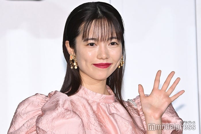 島崎遥香、豪華食材使った手作りチゲ公開「本格的」「ヘルシーで美味しそう」の声