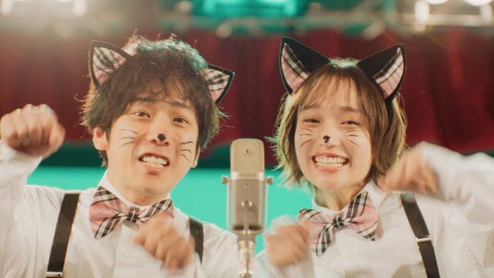 二宮和也＆白本彩奈、猫姿でお笑いコンビ結成 2度目のCM共演で息ぴったり