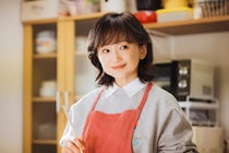 TBS4月期ドラマ「時すでにおスシ！？」第1話場面写真を初公開 永作博美ら鮨アカデミー入学式・松山ケンイチ“さかな組長”姿の鋭い眼差しなど