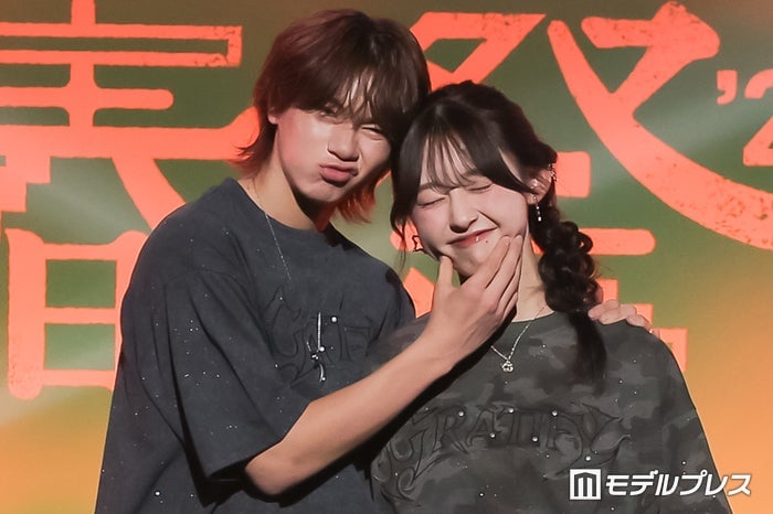 「今日好き」きんりのカップル、キラキラペアルックTシャツで登場【青春祭2026】