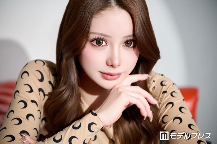 「上野に可愛い子がいる」と話題のキャバ嬢ひかり、上京後六本木で挫折し1年ニート生活…再び立ち上がろうと決めた理由