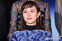 比嘉愛未「最高な焼き加減」のステーキ公開「圧巻の断面」「お店レベル」と反響