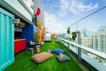 屋上ドッグラン併設のBBQビアガーデン、アロフト東京銀座で開催 昼夜で異なる楽しみ提案