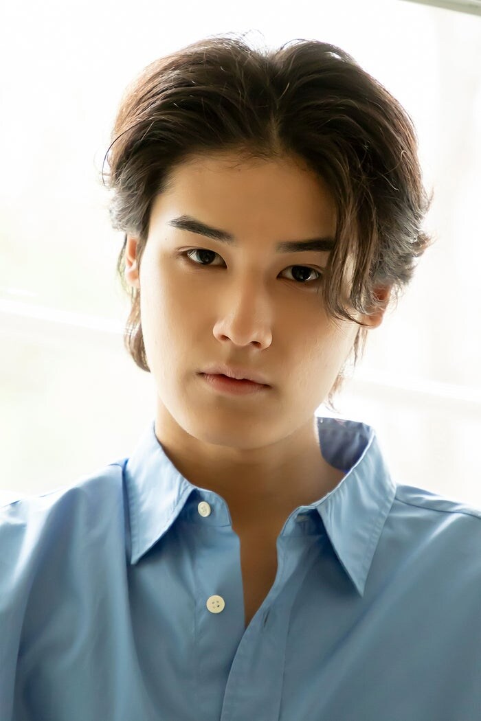 藤原隆太郎、エビス・プロ所属を発表「ジュノン・スーパーボーイ・コンテスト」ファイナリストで話題