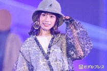 元日向坂46メンバー、ミニスカショットに絶賛の声「美脚が眩しい」「可愛いが渋滞してる」