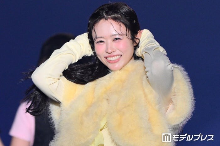 CUTIE STREET佐野愛花、雰囲気ガラリのナチュラルメイク姿「肌綺麗ですね」「盛れてる」