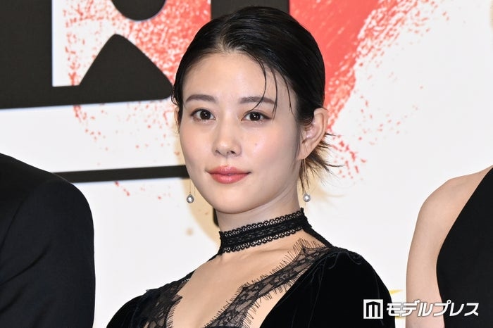 高畑充希、第1子出産翌日に駆けつけた“12年来の親友”人気女優告白「ずっと子どもを見て…」