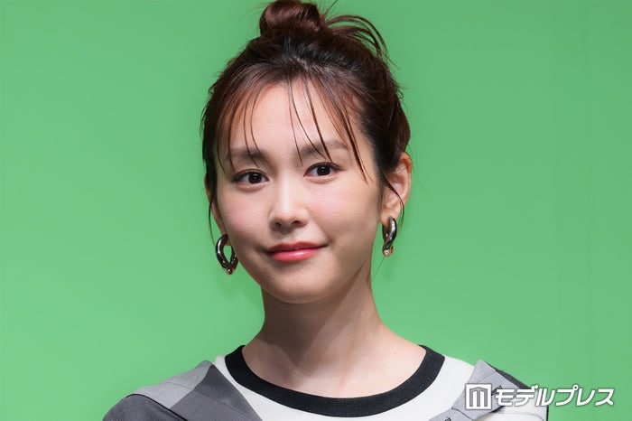 桐谷美玲、子どもがサッカーデビュー W杯観戦は家族と一緒に「正座して見てます」「一緒に楽しめる」