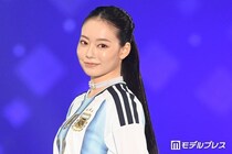 なごみ「サツコレ」ランウェイで圧巻オーラ 離婚後初の公の場 こーくんも出演【サツコレ2026S/S】