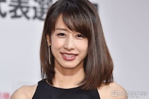加藤綾子、“収録終わりに”愛娘と2ショット 誕生日投稿に「親子2人の後ろ姿が尊い」「いつまでもお綺麗」の声