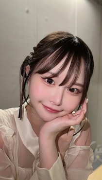 整形アイドル轟ちゃん「腹の収納が得意すぎる」衣装で印象がらりの比較ショット公開「びっくり」「別人級」の声